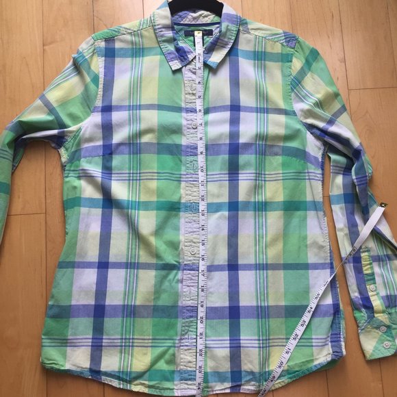 Tommy Hilfiger Women's Plaid Button Down Shirt - Picture 11 of 13
